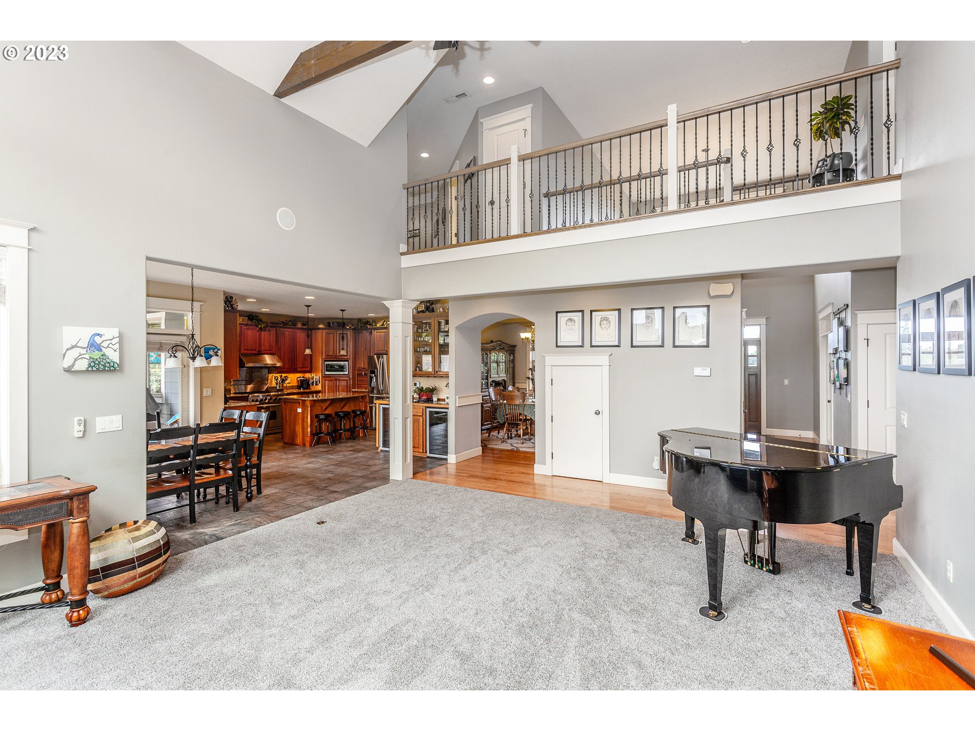 21432 South Levi Road Beavercreek, OR 97004 - Photo 6 of 45 Gallery Image 6
