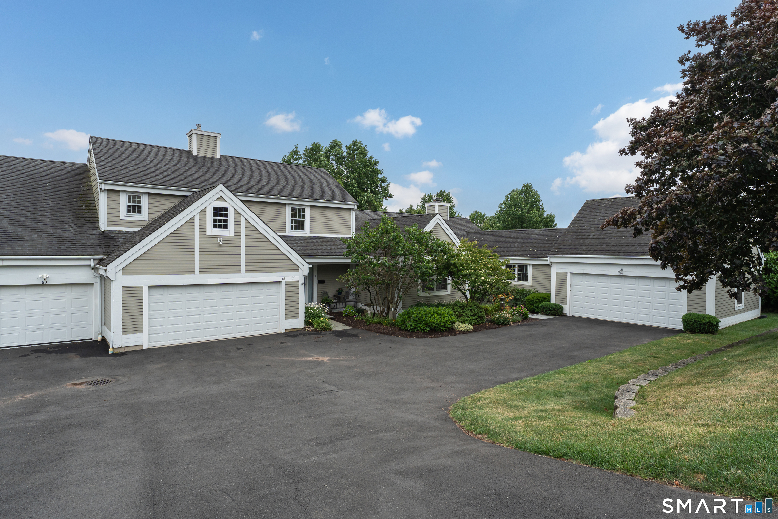 81 Legend Hill Road, Unit 81 Madison, CT 06443 - Photo 4 of 40