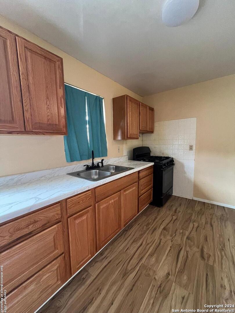 302 Sheep Hill Road Dilley, TX 78017 - Photo 7 of 11