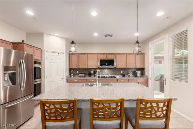 $2,500 | 424 Al Coda Place, Henderson, NV 89011