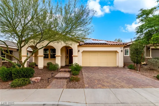 $2,500 | 424 Al Coda Place, Henderson, NV 89011