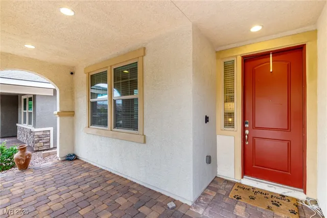 $2,500 | 424 Al Coda Place, Henderson, NV 89011