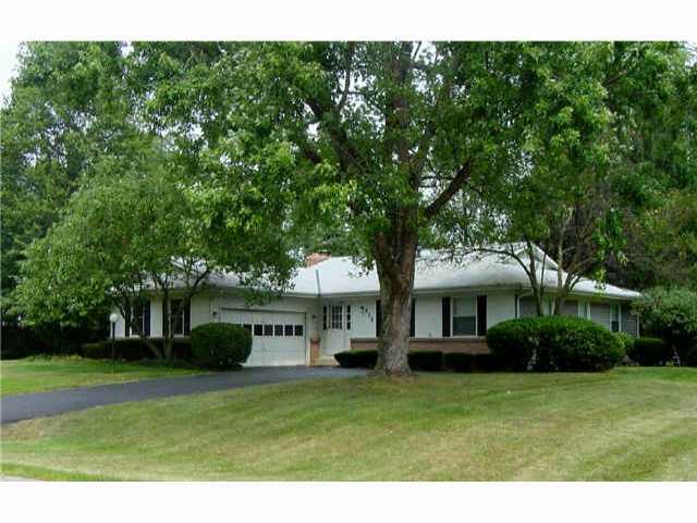 822 Old Farm Road Columbus, OH 43213 - Photo 1 of 5 Gallery Image 1