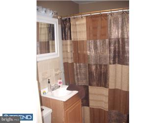 3608 Academy Road Philadelphia, PA 19154 - Photo 6 of 11 Gallery Image 6