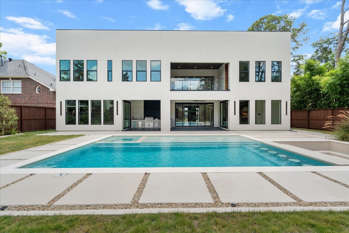 827 Bunker Hill Road Houston, TX 77024 - Photo 45 of 49 Gallery Image 45