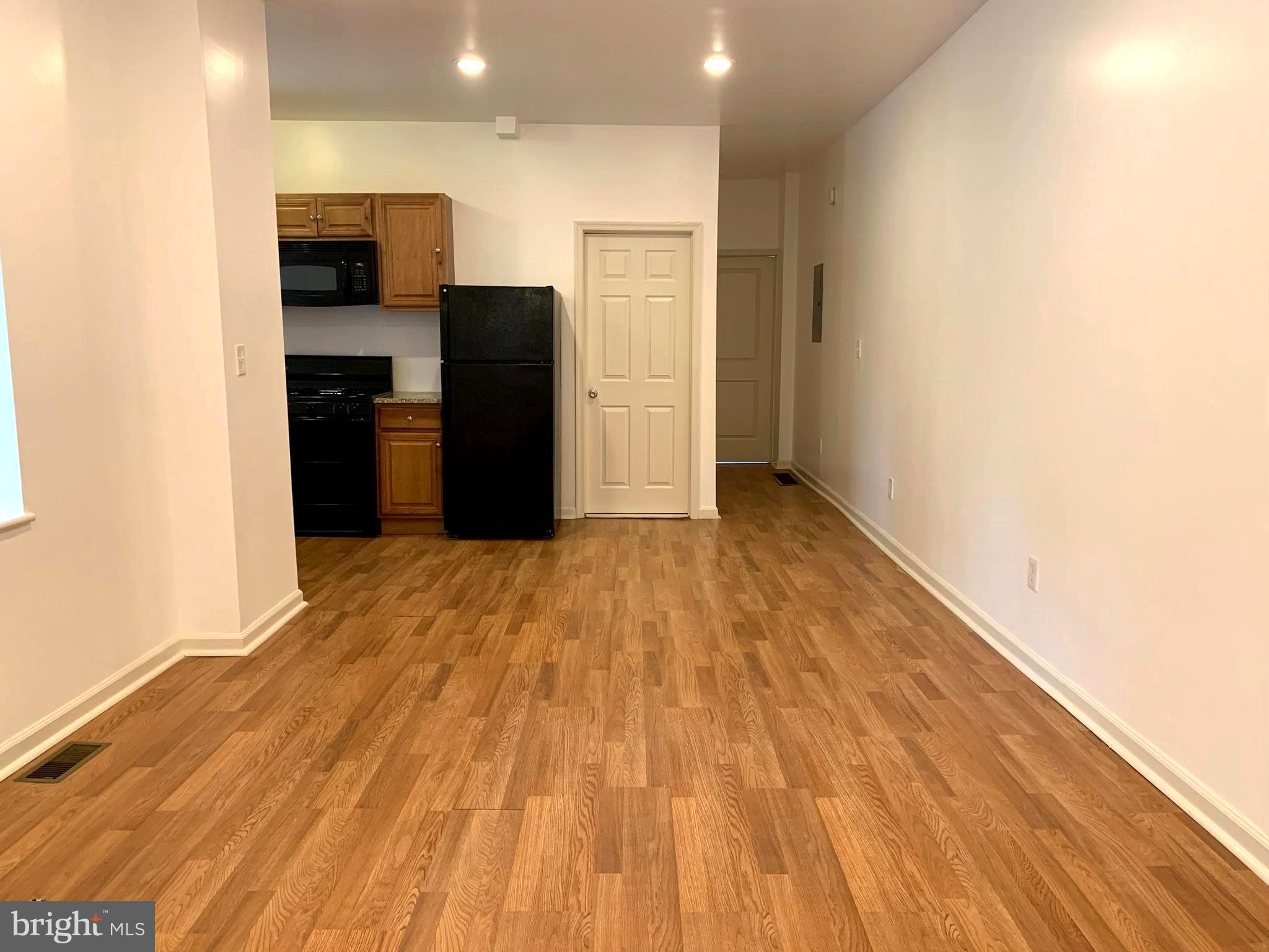 4134 Manayunk Avenue Philadelphia, PA 19128 - Photo 4 of 32 1st FL 2BR