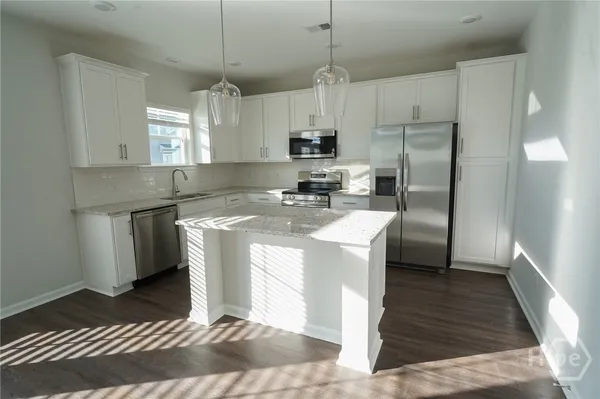 $2,750 | 257 Brookline Drive, Savannah, GA 31407