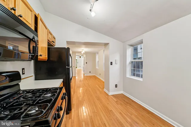 $2,500 | 31 South Ann Street, Baltimore, MD 21231