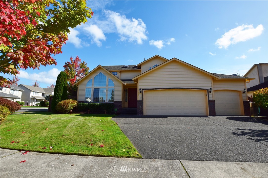 752 Bremerton Place Northeast Renton, WA 98059 - Photo 1 of 21 Gallery Image 1