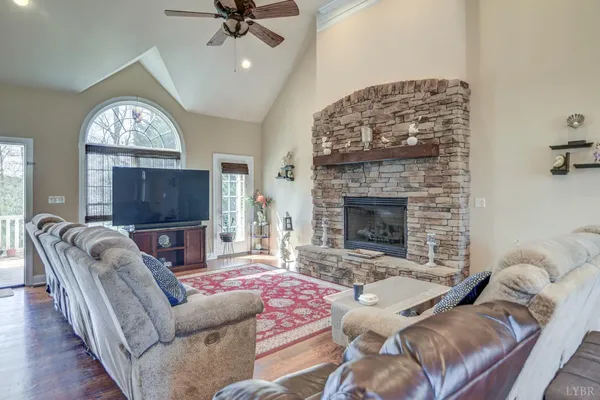 $749,900 | 1044 Grand Oaks Drive, Forest, VA 24551