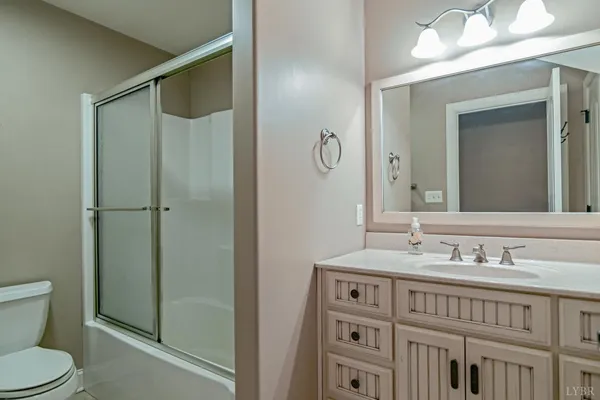 $749,900 | 1044 Grand Oaks Drive, Forest, VA 24551