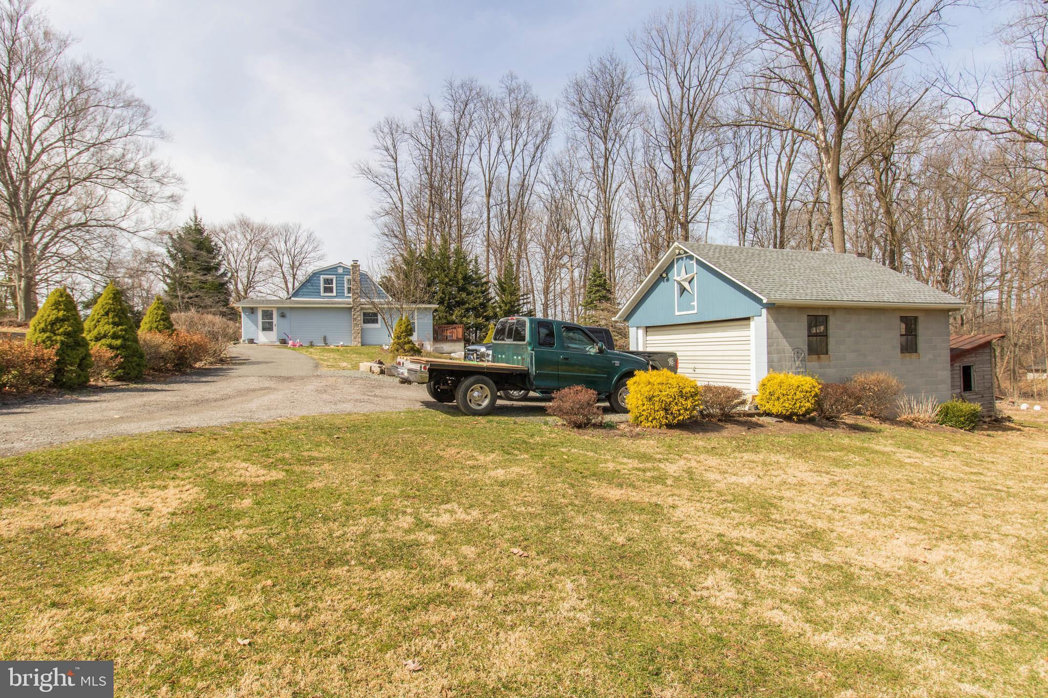 421 Weinsteiger Road Bechtelsville, PA 19505 - Photo 3 of 45 Gallery Image 3