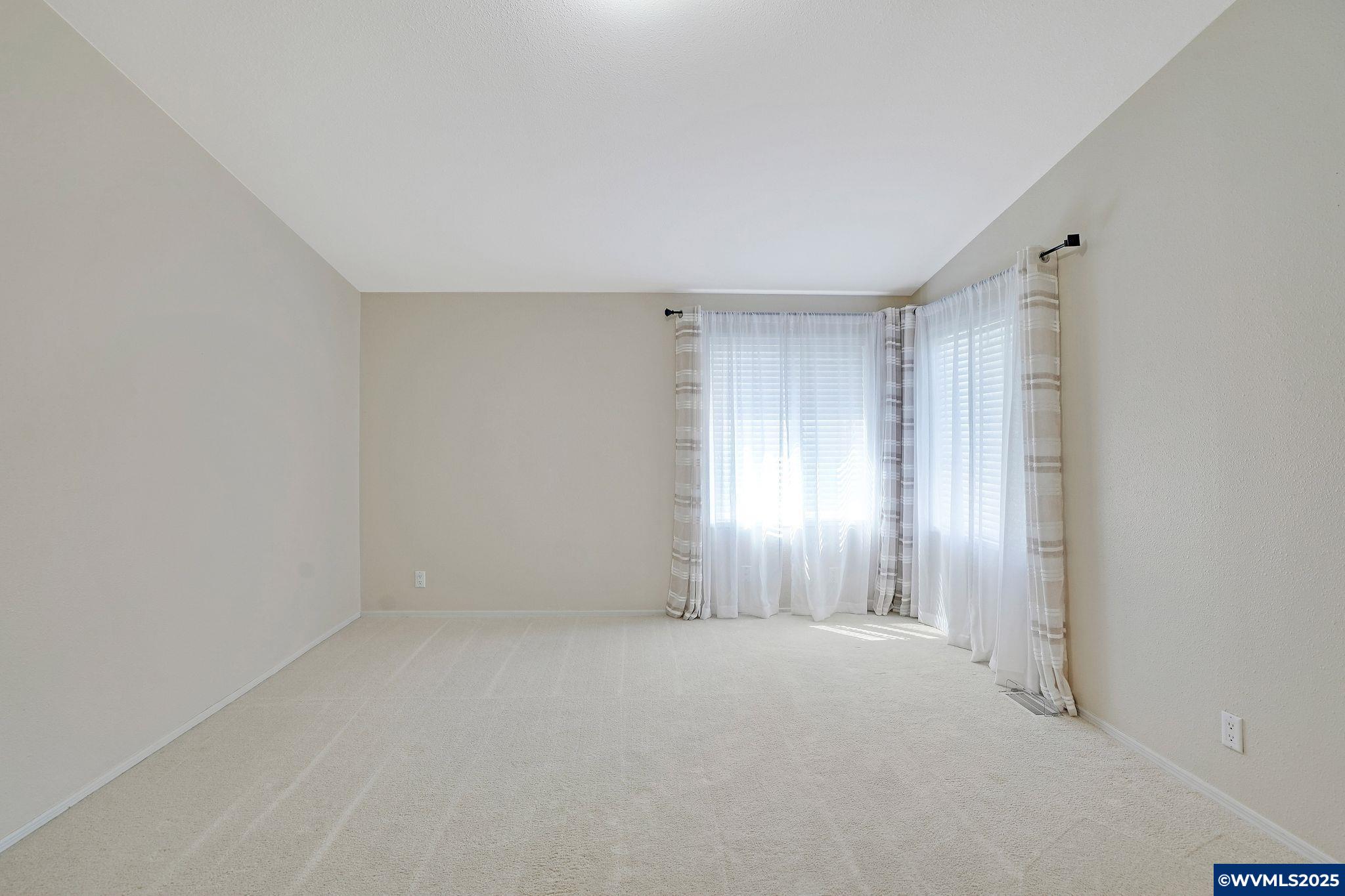 1630 Wallace Road Northwest, Unit 42 Salem, OR 97304 - Photo 31 of 41 Gallery Image 31