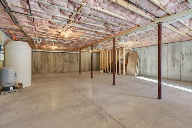 $735,000 | 9 Aerie Drive, Gray, ME 04039