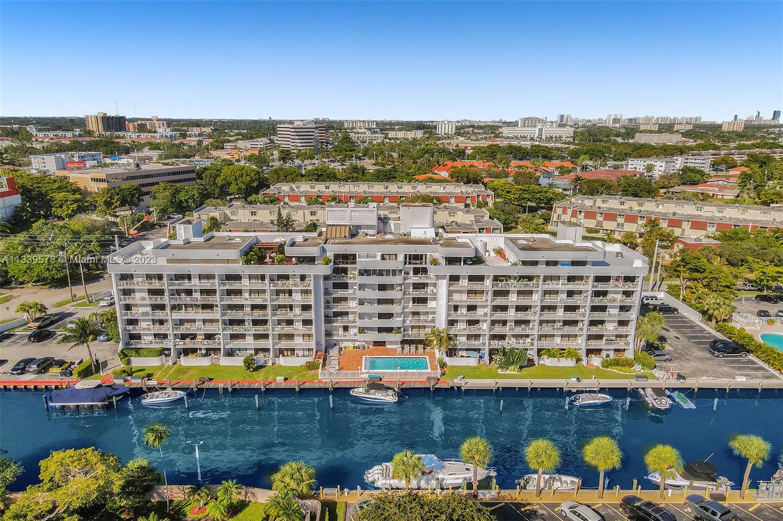1650 Northeast 115th Street, Unit 102 Miami, FL 33181 - Photo 4 of 35 a view of a city