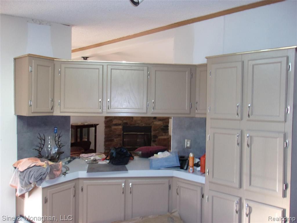 9020 Marsh Road Algonac, MI 48001 - Photo 18 of 33