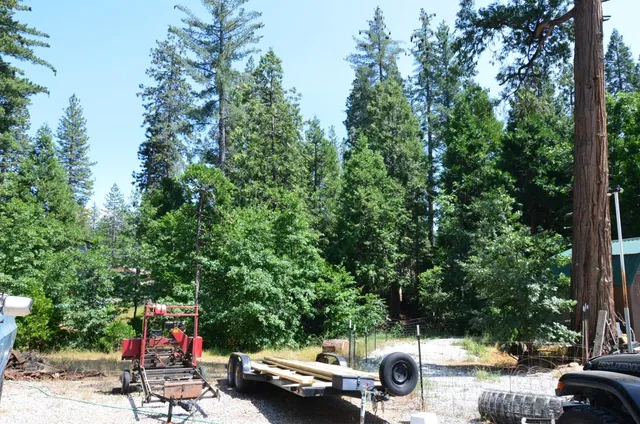 a car parked in front of a house