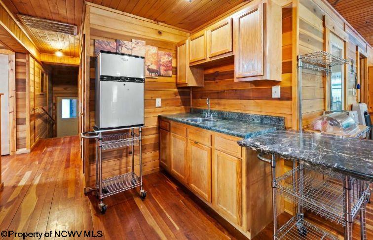 421 Buckeye Road Horner, WV 26372 - Photo 26 of 37 Gallery Image 26
