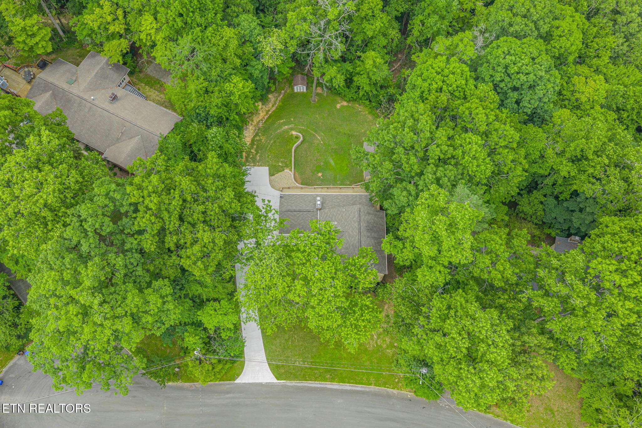 138 Newell Lane Oak Ridge, TN 37830 - Photo 47 of 51 138 Newell Ln - Aerial View (2)