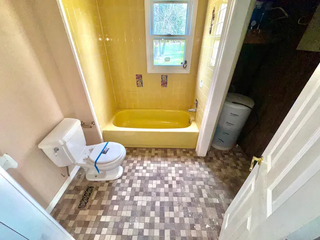 $265,000 | 1234 Mathews Drive, Blakeslee, PA 18610