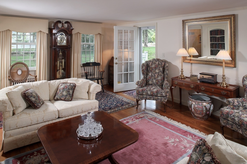 12 Rockwood Road Hingham, MA 02043 - Photo 15 of 40