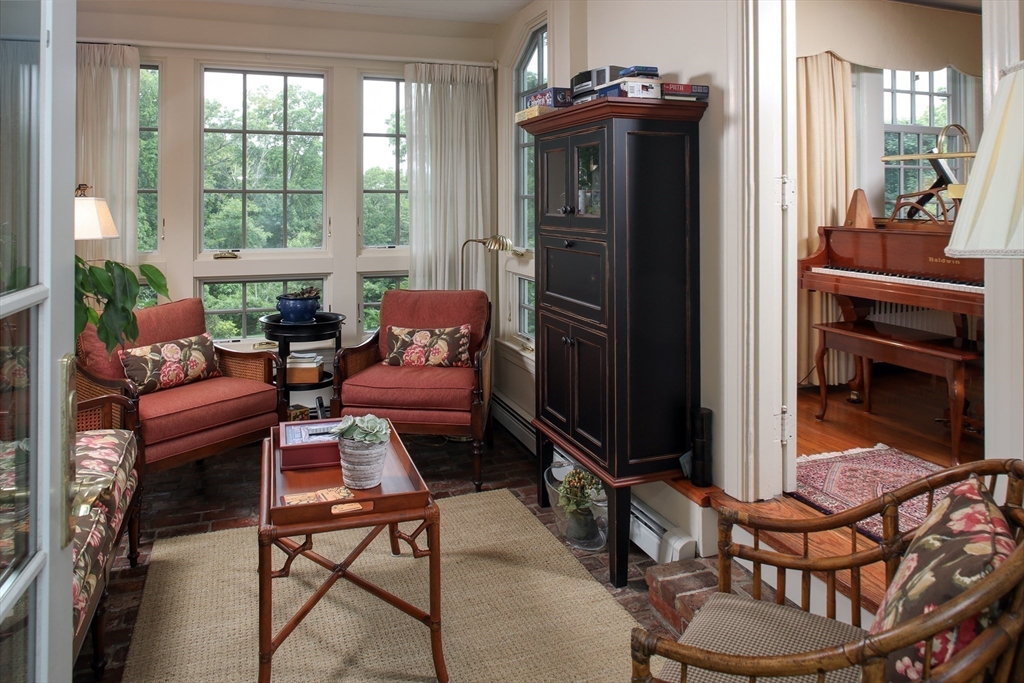 12 Rockwood Road Hingham, MA 02043 - Photo 17 of 40