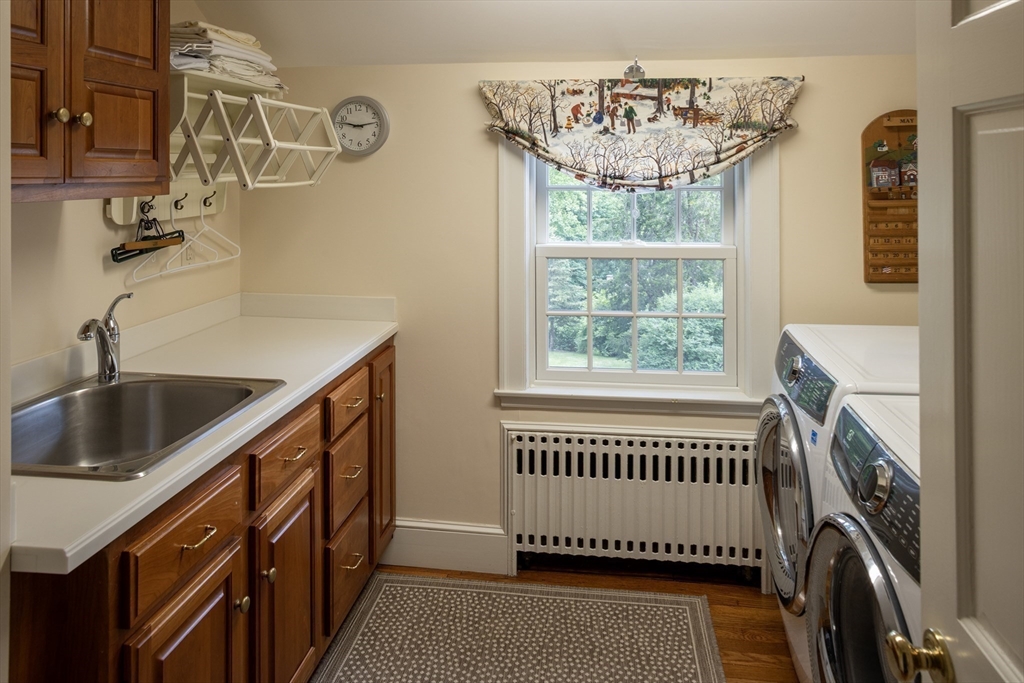 12 Rockwood Road Hingham, MA 02043 - Photo 31 of 40