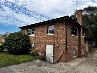 $139,900 | 15112 East End Avenue, Dolton, IL 60419