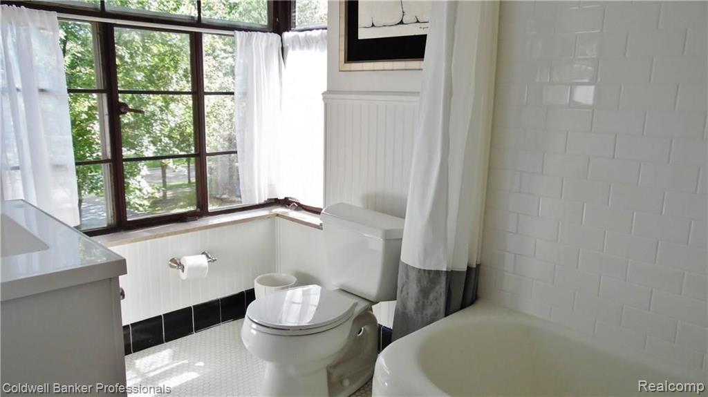 757 Middlesex Road Grosse Pointe Park, MI 48230 - Photo 26 of 38