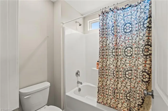 $423,500 | 104 Red Maple Way, King, NC 27021