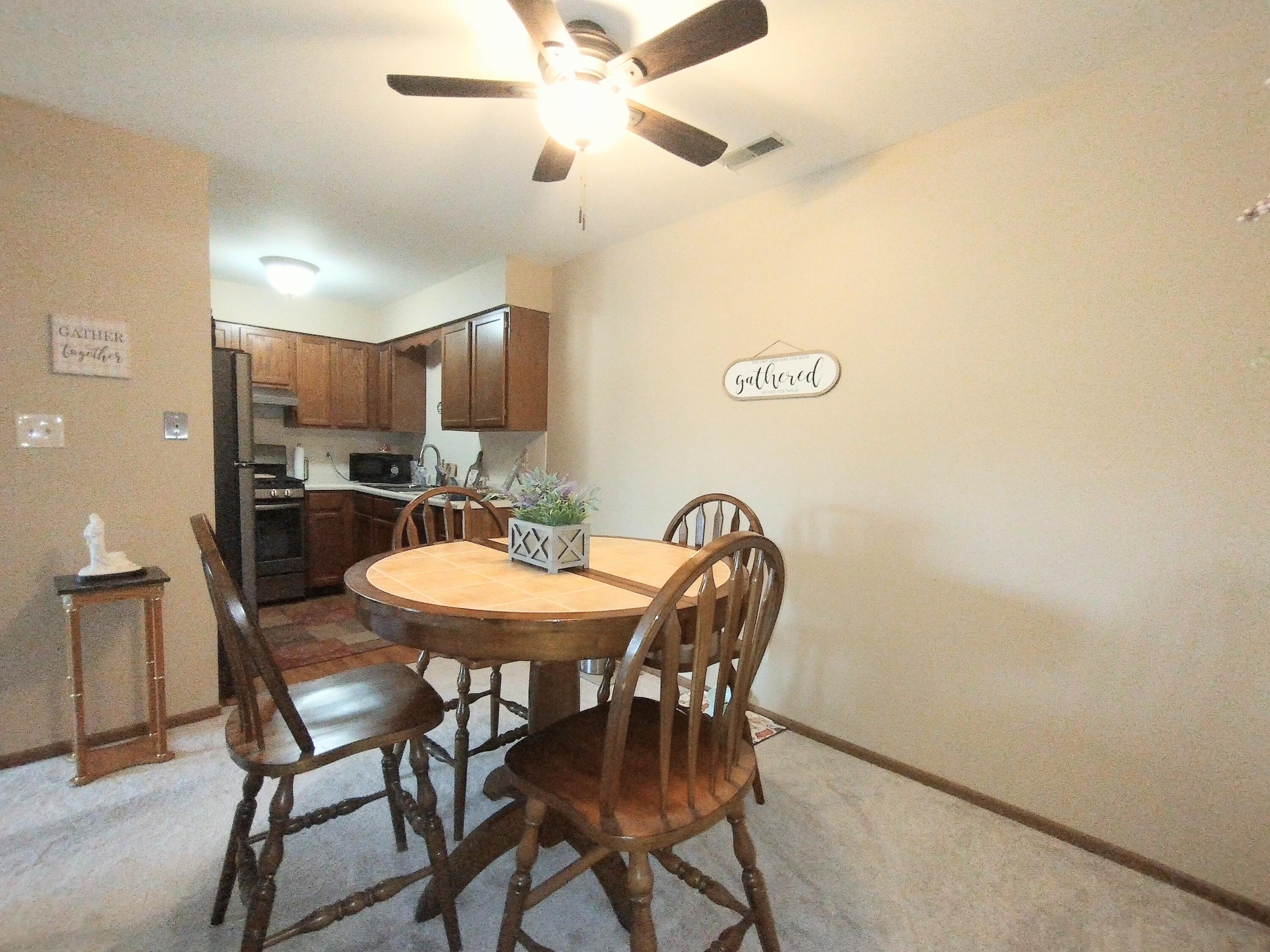 9651 Merrillville Road, Unit 204 Crown Point, IN 46307 - Photo 8 of 26 3000x2250