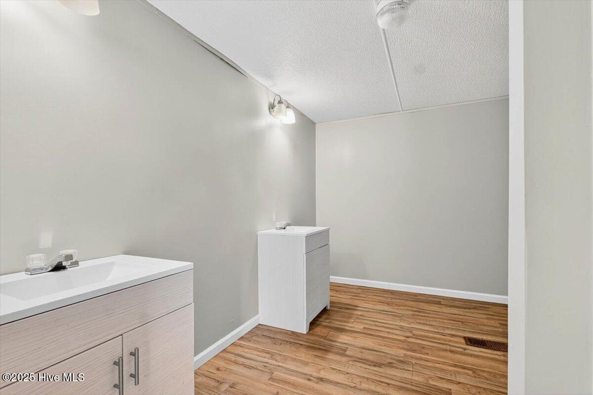 7015 Kingtown Road Northwest Ash, NC 28420 - Photo 21 of 29 Primary Bath