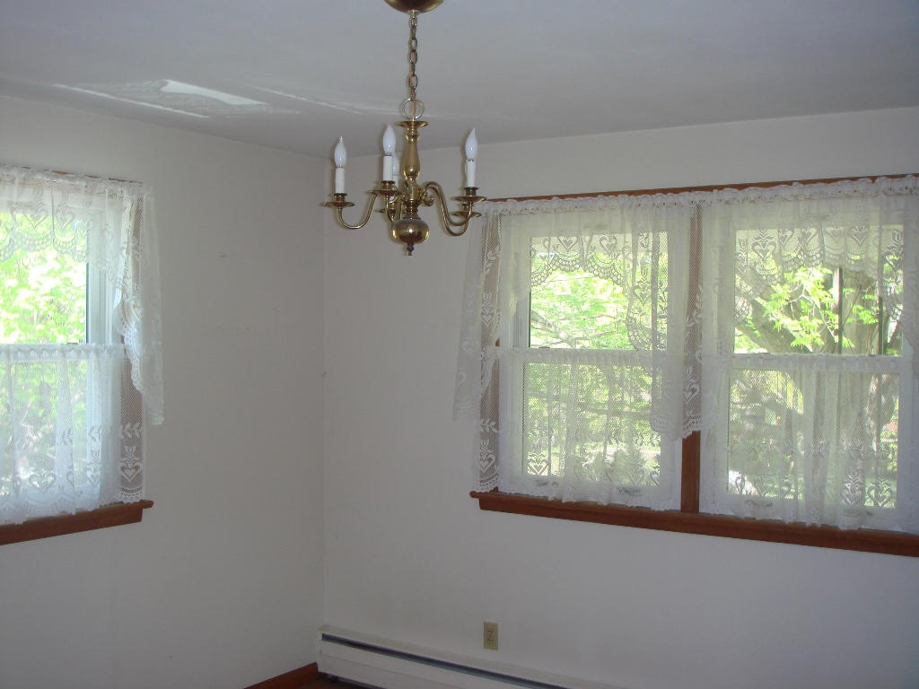 199 Luce Road Williamstown, MA 01267 - Photo 8 of 21 Dining room 2