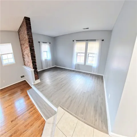 $1,750 | 14 Atkinson Street, Unit 5, Rochester, NY 14608