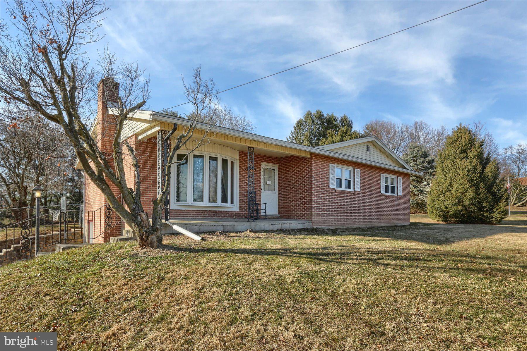 45 Beecherstown Road Biglerville, PA 17307 - Photo 2 of 29