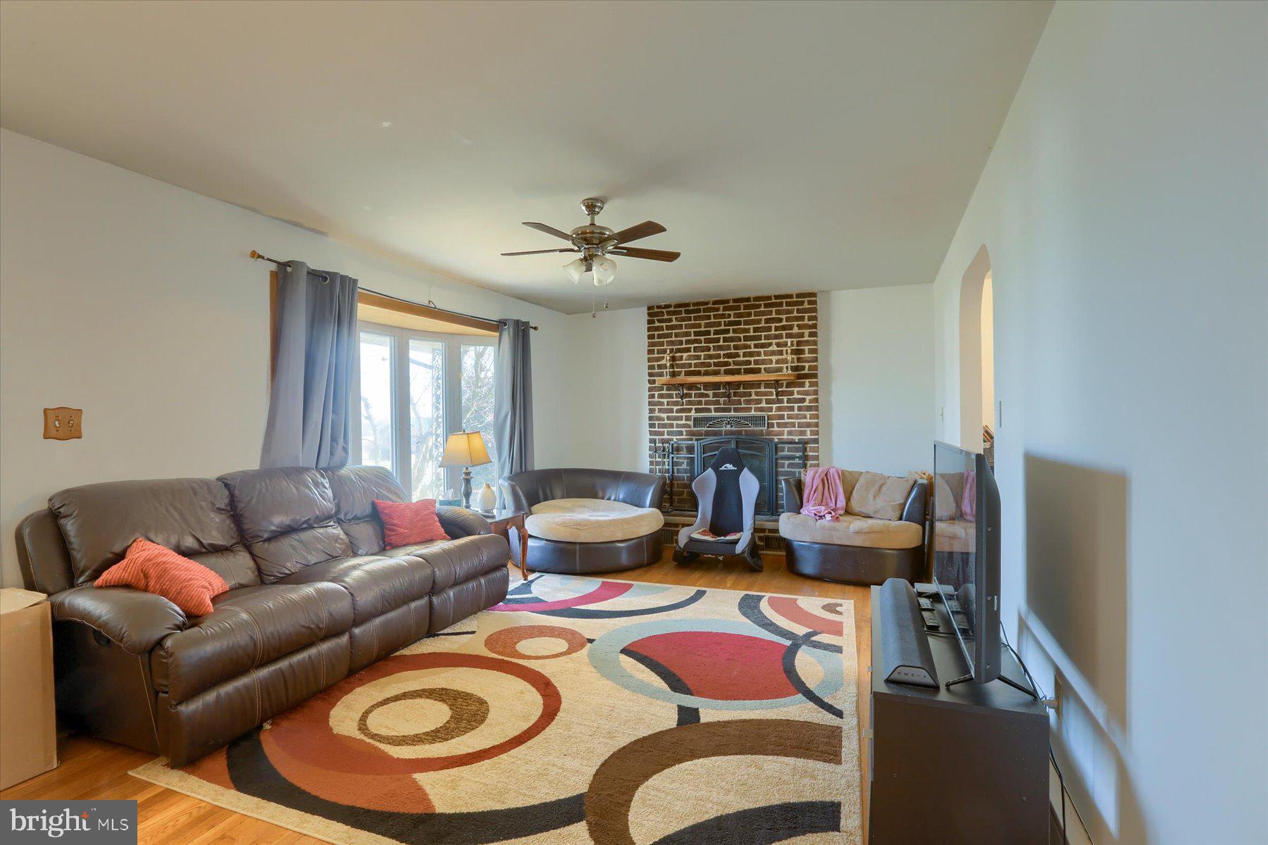 45 Beecherstown Road Biglerville, PA 17307 - Photo 4 of 29