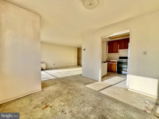 $100,000 | 8830 Piney Branch Road, Unit 402, Silver Spring, MD 20903