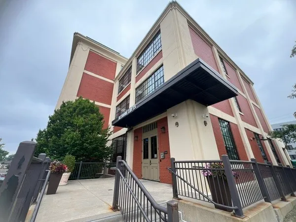 $299,000 | 2915 Main Street, Unit 410, Buffalo, NY 14214