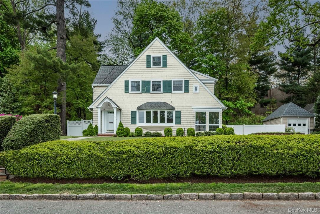62 Summit Avenue Bronxville, NY 10708 - Photo 1 of 24 62 Summit Avenue