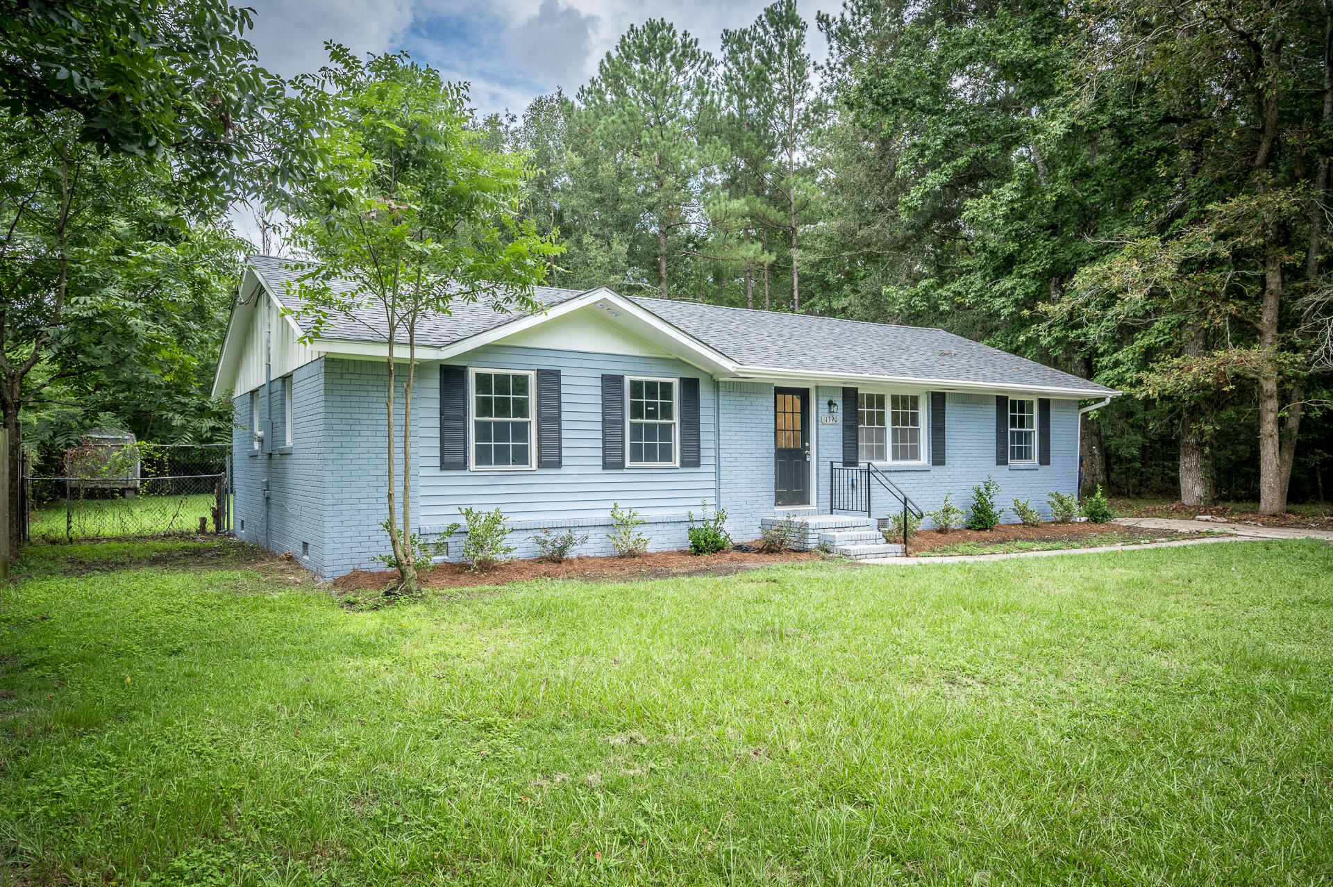 1390 Mail Rte Road Bonneau, SC 29431 - Photo 2 of 33 1390MailRoute-02