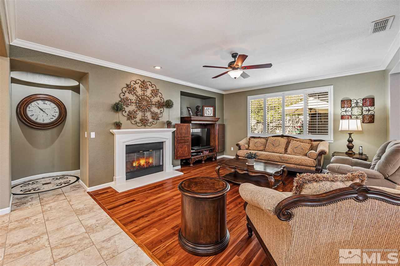 10715 Copper Lake Drive Reno, NV 89521 - Photo 4 of 17 Photo 4