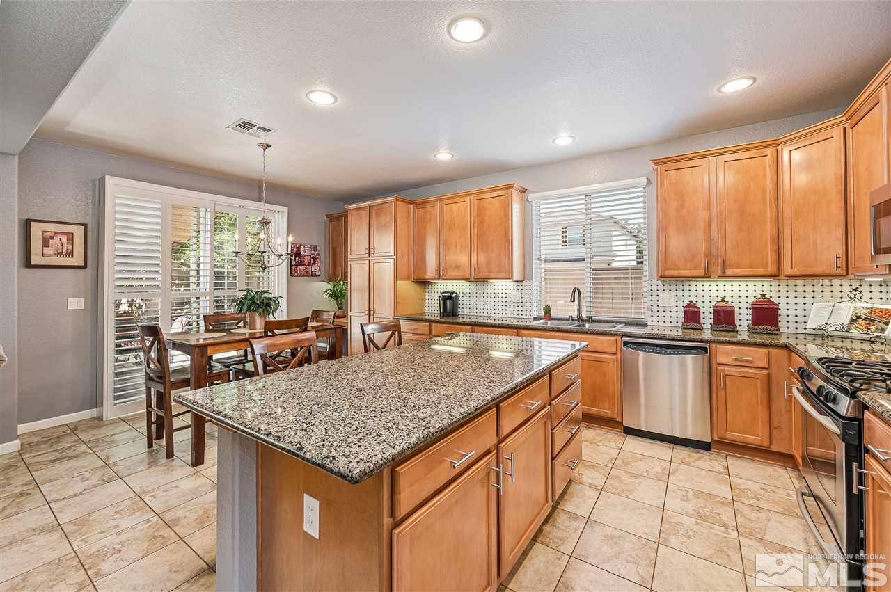 10715 Copper Lake Drive Reno, NV 89521 - Photo 6 of 17 Photo 6