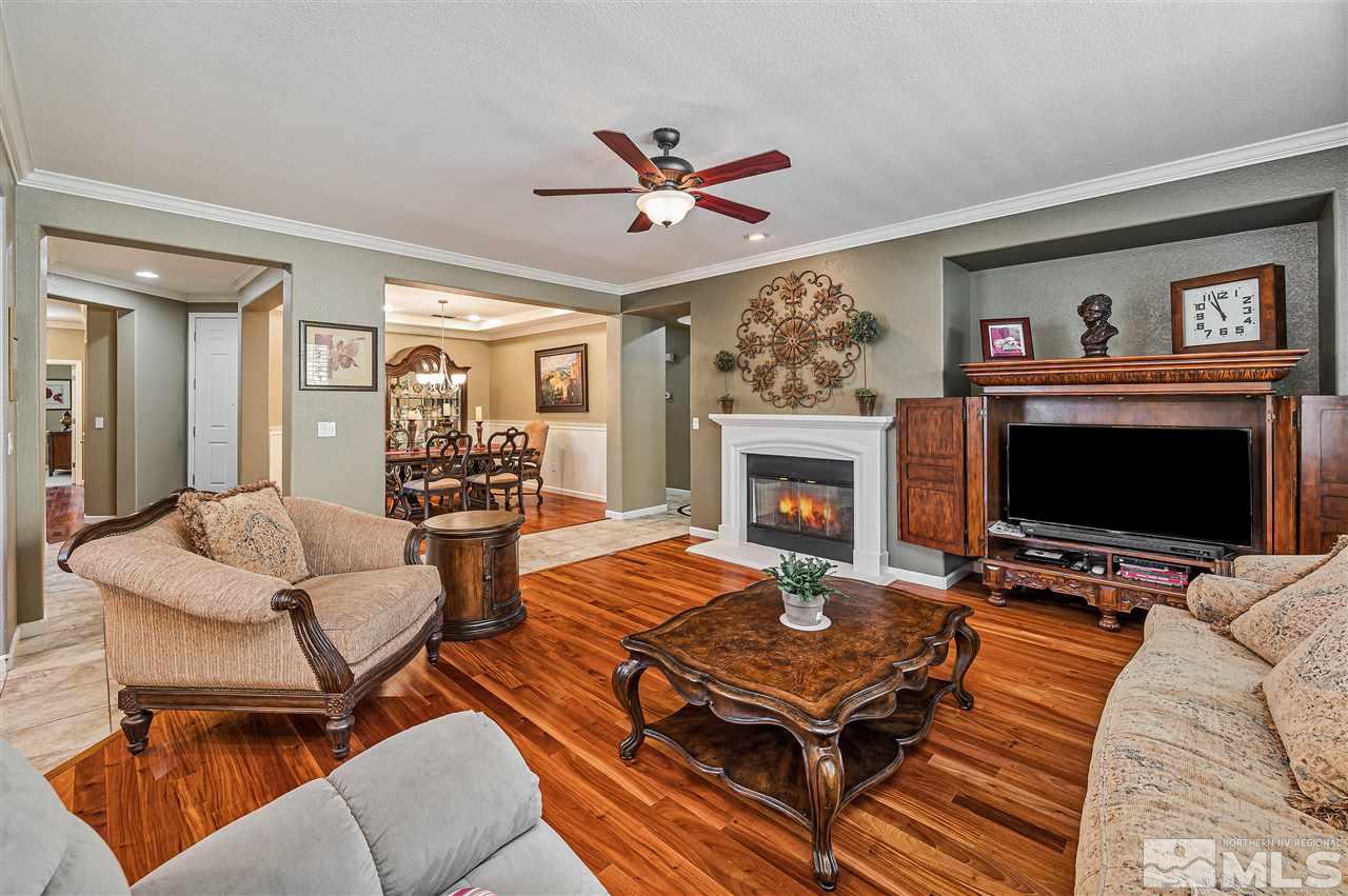 10715 Copper Lake Drive Reno, NV 89521 - Photo 8 of 17 Photo 8
