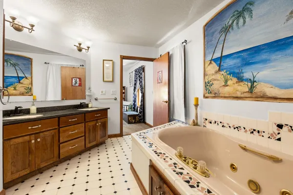 $1,450,000 | 45 Lighthouse Lane, Bangor, CA 95901