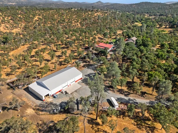 $1,450,000 | 45 Lighthouse Lane, Bangor, CA 95901