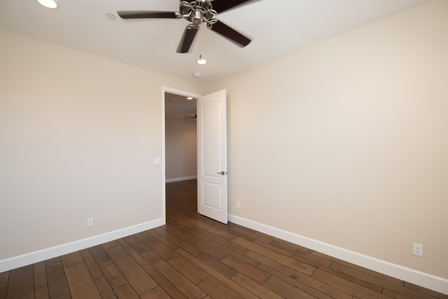 1841 Giardino Way Modesto, CA 95355 - Photo 49 of 63