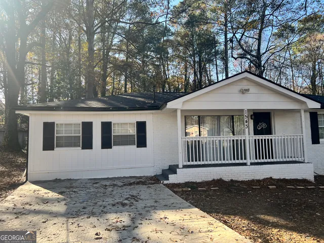 $1,600 | 1543 California Avenue, Conley, GA 30288