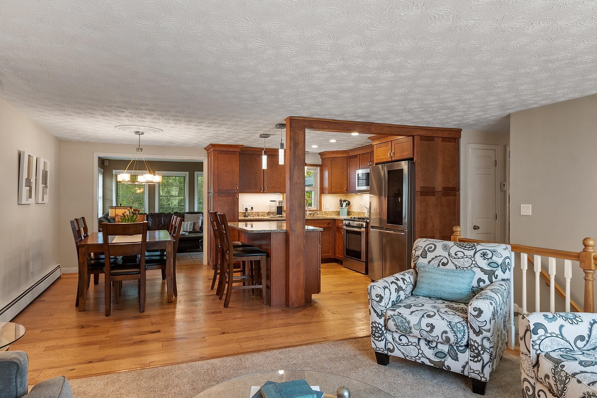 18 Sagamore Road Nashua, NH 03062 - Photo 10 of 46