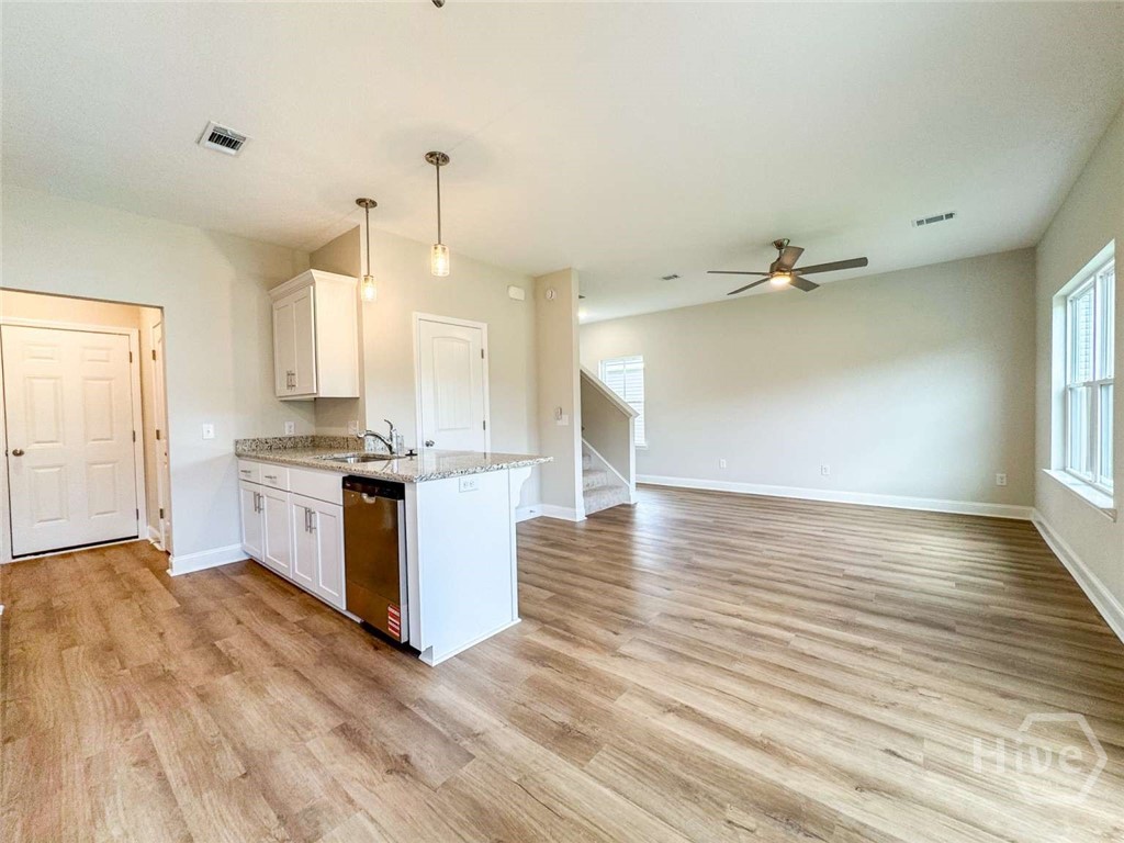 367 Boundary Hall Way Hinesville, GA 31313 - Photo 8 of 24