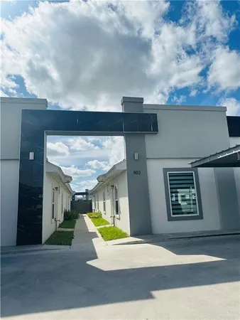 a view of outdoor space